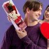 2157 - OSO CON ROSAS "HAPPY E DAY" (1 PZA)