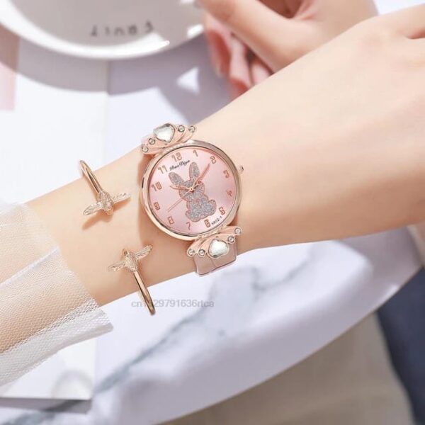 RELOJ DE "CONEJO" INCLUYE ESTUCHE Y PULSERA (1PZA) - Imagen 10