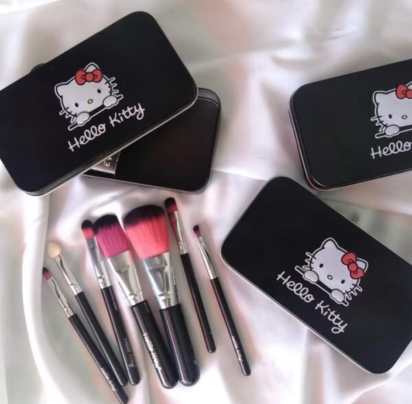 25-SET DE BROCHAS HELLO KITTY (1PZA) - Imagen 6