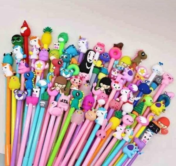 PLUMAS BTS Y PERSONAJES (1BOLSA CON 20 PLUMAS ) - Imagen 7