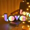 LU6917 - LAMPARA LOVE 3D CON CAJA (1 PZA)