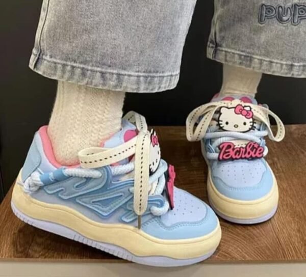 2815- SNEAKERS CON PINES "SANRIO" (1 PZA) - Imagen 3