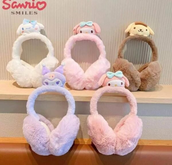 WPF75-4- OREJERAS AFELPADAS "SANRIO" (1 PZA)