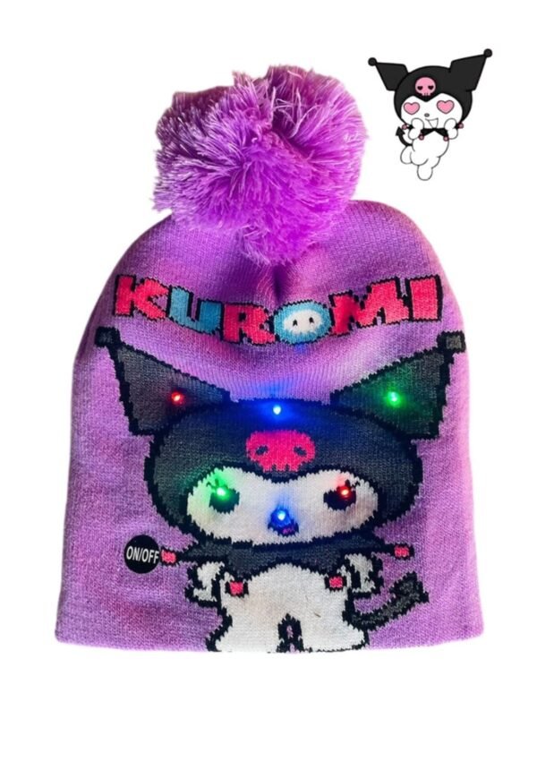 24BB4- GORRO DE KUROMI CON LUZ LED (1PZA)