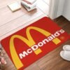 SQDT- TAPETE ANTIDERRAPANTE "SANRIO/MC´ DONALD´S (1 PZA)