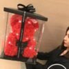 CQ02000- OSO DE ROSAS ARTIFICIALES CON CAJA DE REGALO Y LUZ LED (1 PZA)