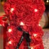 CQ02000- OSO DE ROSAS ARTIFICIALES CON CAJA DE REGALO Y LUZ LED (1 PZA)