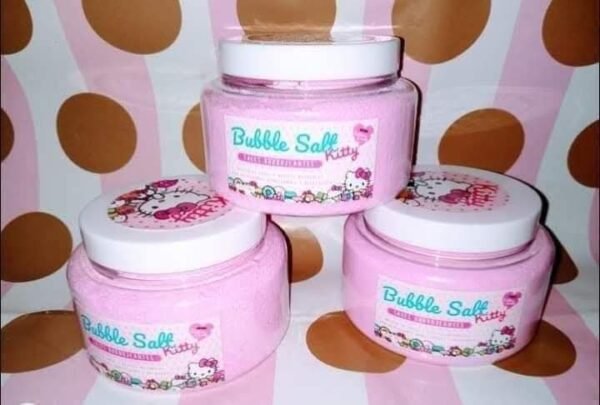 025547- SALES DE BAÑO BURBUJEANTE ''HELLO KITTY'' (1 PZA) - Imagen 2
