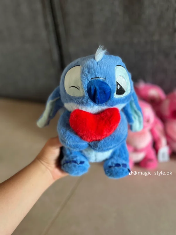 0135 - PELUCHE X "STITCH Y ANGELA" CON CORAZON (1 PZA) - Imagen 7