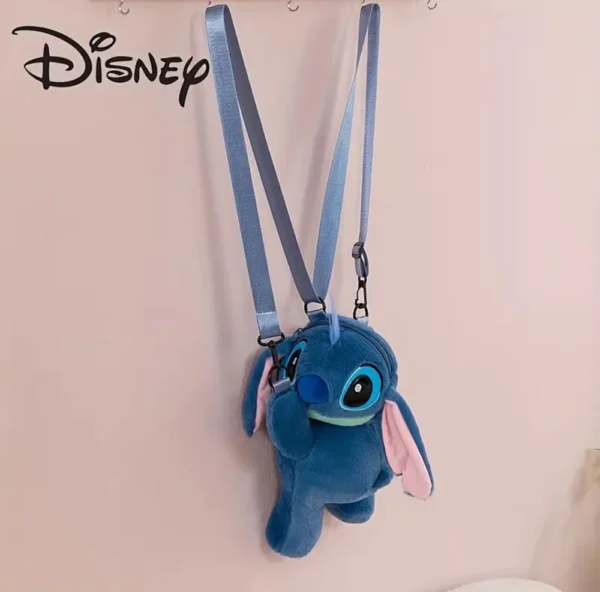 LU7714 - PELUCHE CROSSBODY DE STITCH/LOTSO/CAPIBARA (1 PZA) - Imagen 9