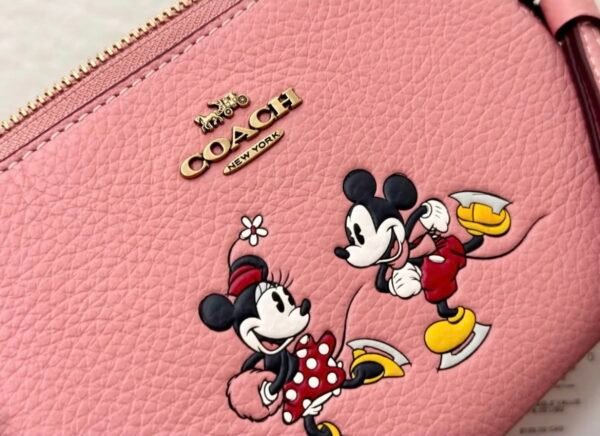 278-1 - MUÑEQUERA DOBLE X "COACH" CON ESTAMPADO (1 PZA) - Imagen 3