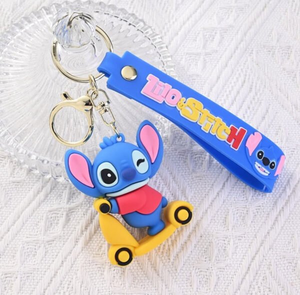 LU7831 - LLAVEROS KAWAII 3D X "STITCH" POR DECENA (10 PIEZAS) - Imagen 3