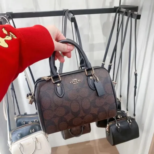 M2566 - BOLSO PREMIUM X "COACH"  (1 PZA - Imagen 4