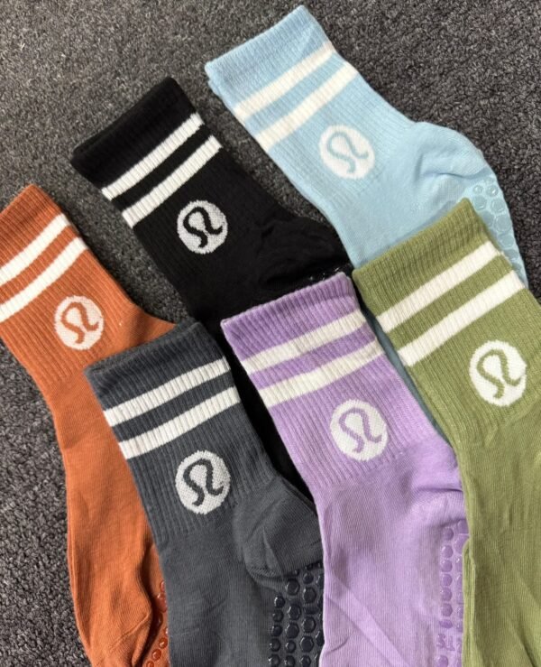 LU1791- CALCETA ANTIDERRAPANTE "LULULEMON" Y " ALO". (10 PIEZAS) - Imagen 7