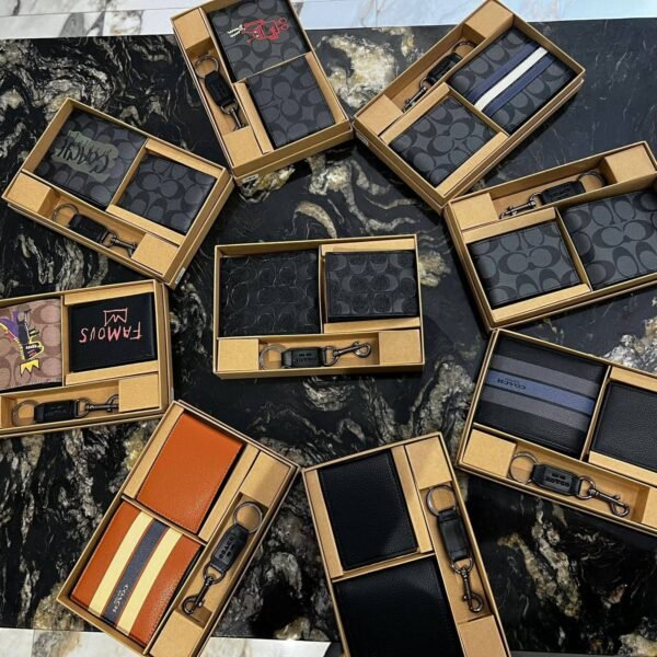 S8103 - SET CARTERA X "COACH" PARA CABALLERO. (1 SET) ) - Imagen 4