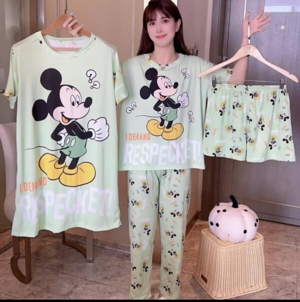 1819- SET DE 6 PIJAMAS DE 4 PIEZAS PERSONAJES. (1 SET) - Imagen 3