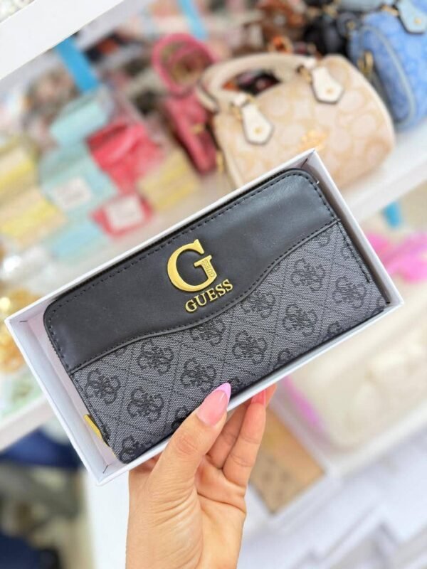 77131- CARTERA CON CAJA "GUESS". (1 PZA) - Imagen 2