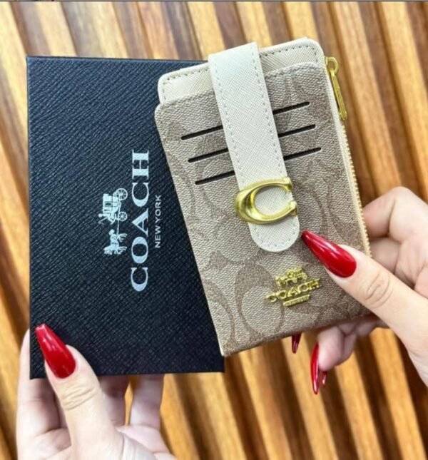 CPC005 - MONEDERO "C" X COACH CON CAJA. (1 PZA) - Imagen 2