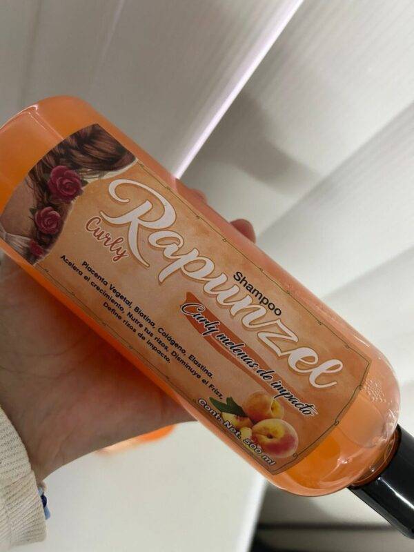 5055 - SHAMPOO PARA CABELLO RIZADO "CURLY" x "RAPUNZEL" (1 PZA)