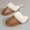 JYD-40 - PANTUFLAS TIPO UGG CON DECORACIÓN DE DIAMANTES (1 PZA)