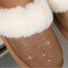 JYD-40 - PANTUFLAS TIPO UGG CON DECORACIÓN DE DIAMANTES (1 PZA)