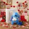 SS626 - PELUCHE KAWAII x "STITCH" CON PATITO (1 PZA)