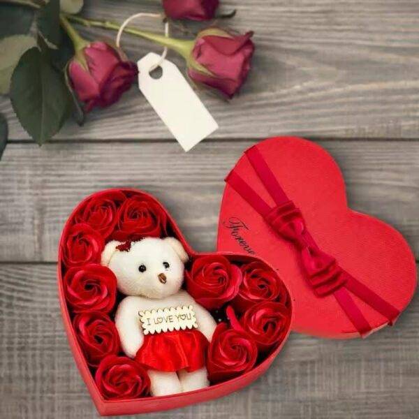 7637 - 🐻🌸CAJA METALICA EN FORMA 𝐂𝐎𝐑𝐀𝐙𝐎𝐍 𝐂𝐎𝐍 𝐎𝐒𝐎 𝐘 9 𝐑𝐎𝐒𝐀𝐒🌸🐻(1 PZA)