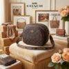 LL2656 - CROSSBODY CON 3 CIERRES x "COACH" (1 PZA)