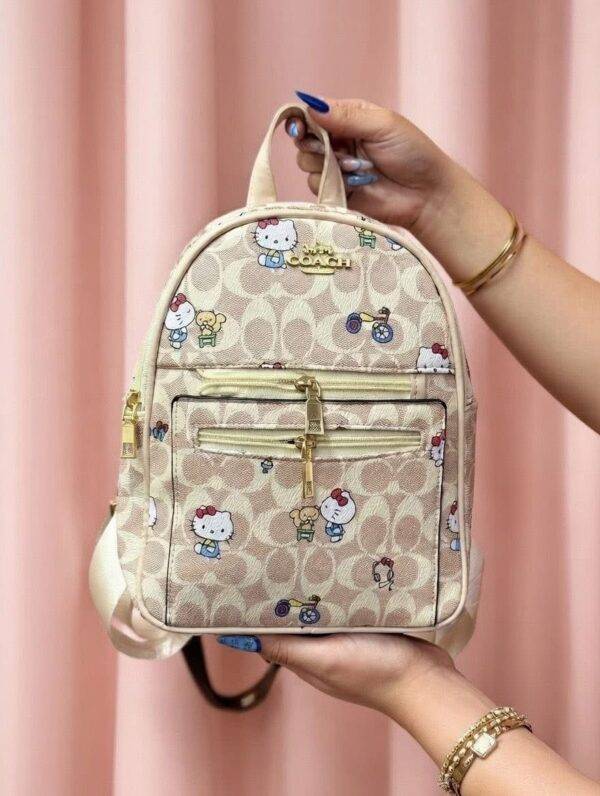 L-K279799 - MOCHILA DISEÑO PERSONAJES y CHERRY x "COACH" (1 PZA)
