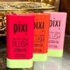 SF091 - BLUSH BEAUTY ON-THE-GLOW HIDRATANTE x "PIXI" POR TERCIA (3 PIEZAS)