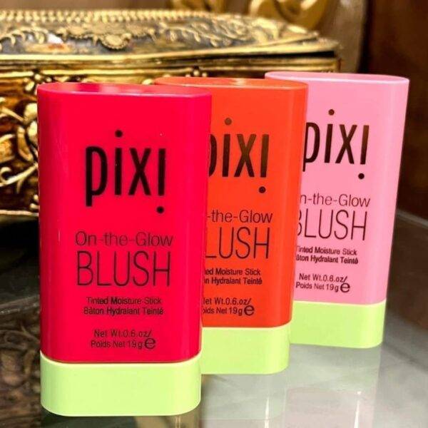 SF091 - BLUSH BEAUTY ON-THE-GLOW HIDRATANTE x "PIXI" POR TERCIA (3 PIEZAS)