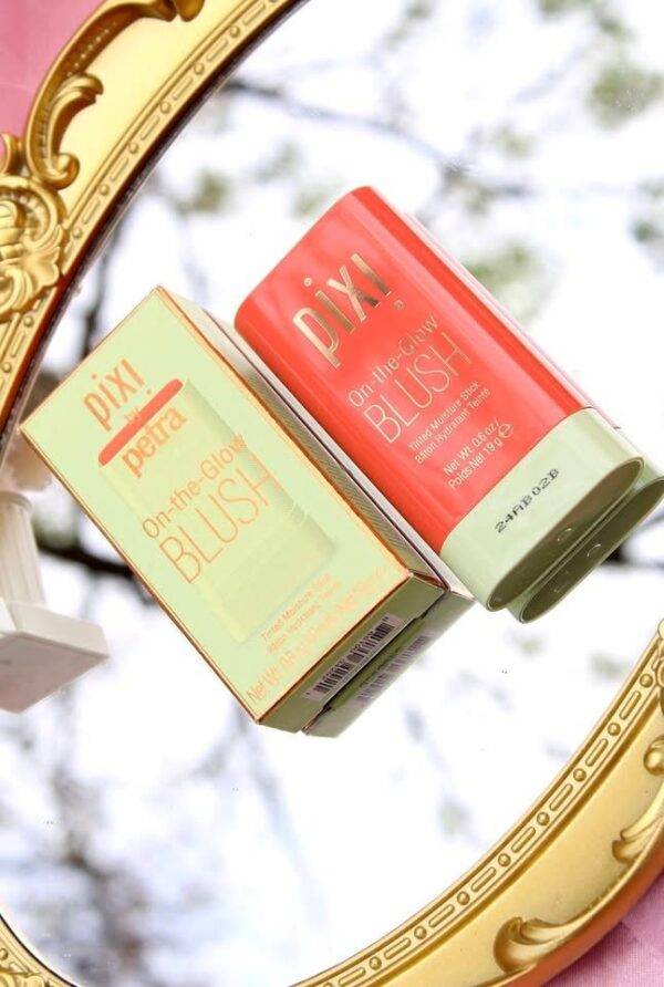 SF091 - BLUSH BEAUTY ON-THE-GLOW HIDRATANTE x "PIXI" POR TERCIA (3 PIEZAS)