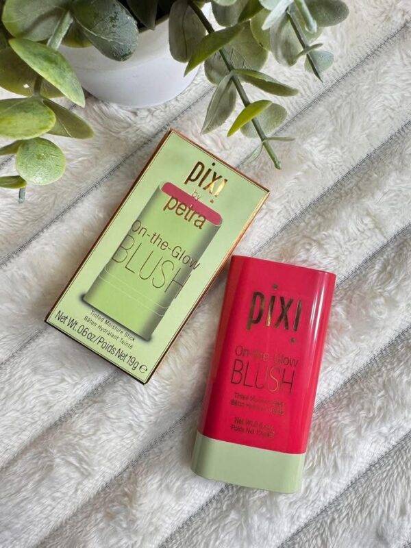 SF091 - BLUSH BEAUTY ON-THE-GLOW HIDRATANTE x "PIXI" POR TERCIA (3 PIEZAS)