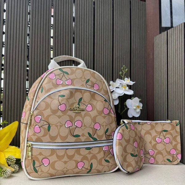 270525 - TRIO DE MOCHILA, MONEDERO y MUÑEQUERA x "COACH" (1 TRIO)