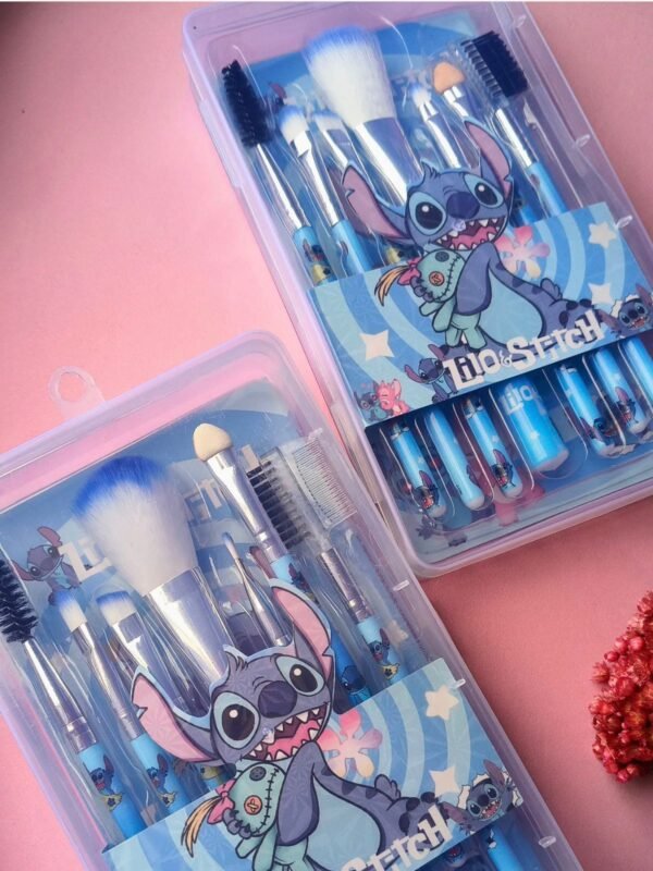 HUBR2098 - KIT DE BROCHAS PARA MAQUILLAJE x "STITCH" POR TERCIA (3 KITS)