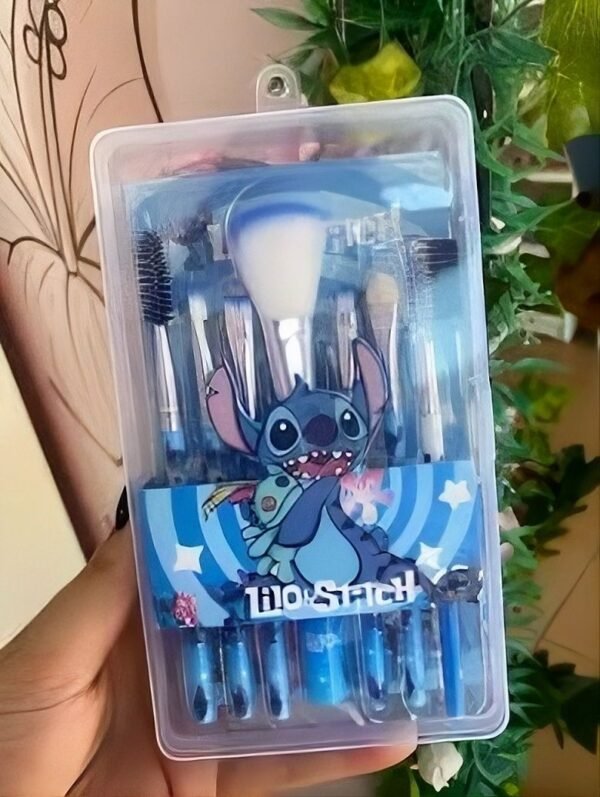 HUBR2098 - KIT DE BROCHAS PARA MAQUILLAJE x "STITCH" POR TERCIA (3 KITS)