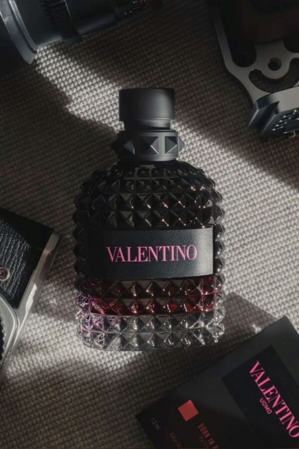 PC7246 - PERFUME "BORN IN ROMA INTENSE" x "VALENTINO" (1 PZA)
