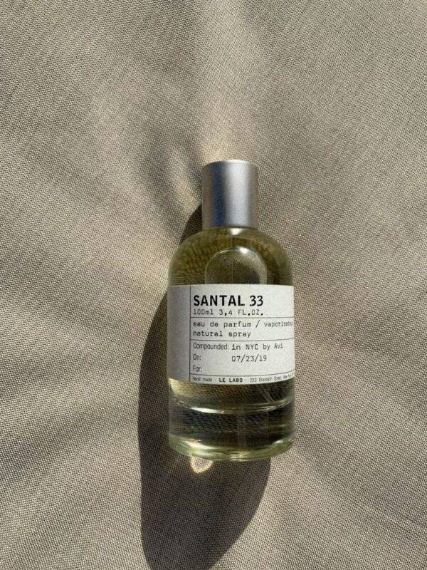MU01-1 - PERFUME "SANTAL 33" (1 PZA)