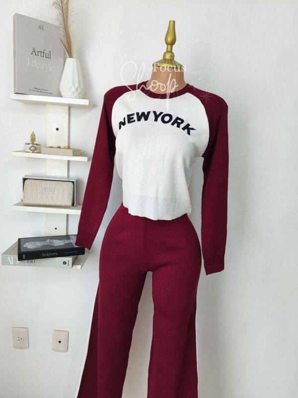 GDT-2958 - CONJUNTO DE PUNTO "NEW YORK" PARA DAMA (1 PZA)