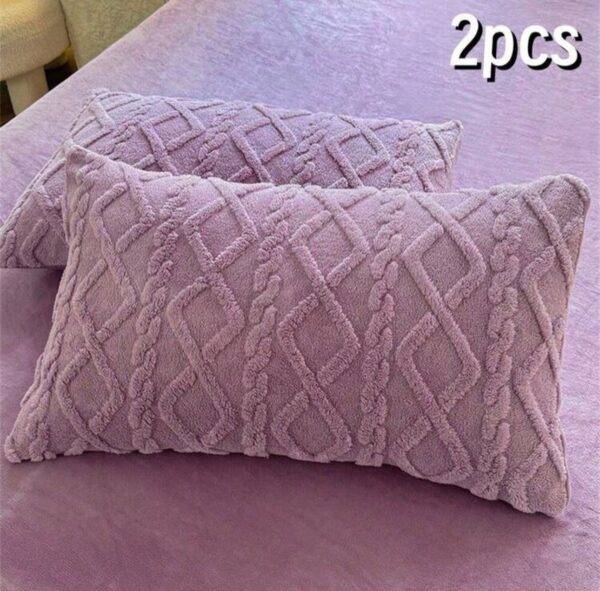 MTS3083 - SET DE FRAZADA ABORREGADA CON FUNDAS PARA ALMOHADAS (1 SET)