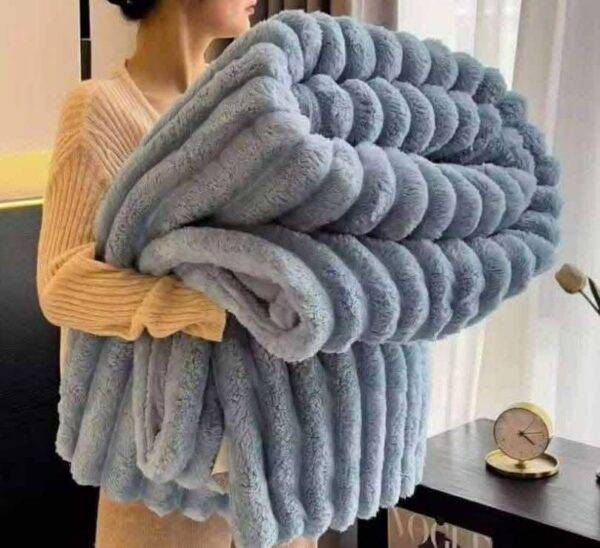 MT3073- FRAZADA KING SIZE TIPO PELO DE CONEJO. (1 PZA) 🐰