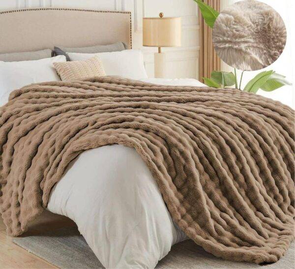 MT3073- FRAZADA KING SIZE TIPO PELO DE CONEJO. (1 PZA) 🐰