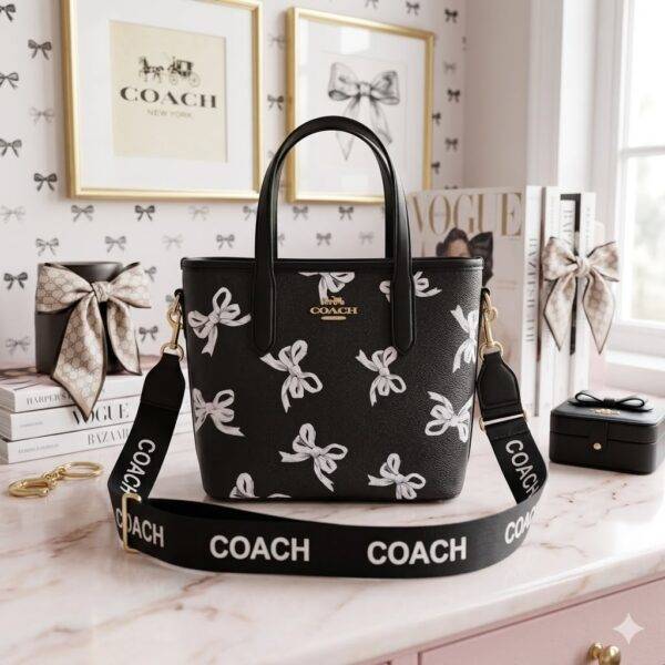 M643-27 - BOLSO DISEÑO "CHERRY, LIPS y MICKEY" x "COACH" (1 PZA)