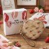 WXL-1063 - MONEDERO EN FORMA DE CORAZON x "COACH" CON CAJA (1 PZA)