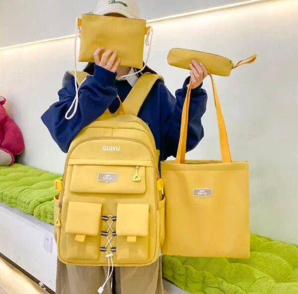 5506 - SET DE 4 PIEZAS DE "MOCHILA COREANA" x "GUIYU (1 SET)