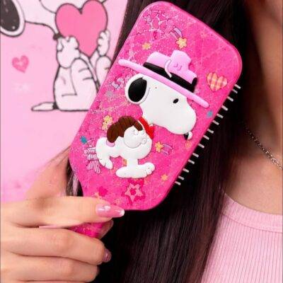 WhatsApp Image 2026-07-01 at 12.35.43 PM (1) S22145 - CEPILLO PARA CABELLO x "SNOOPY" (1 PZA)