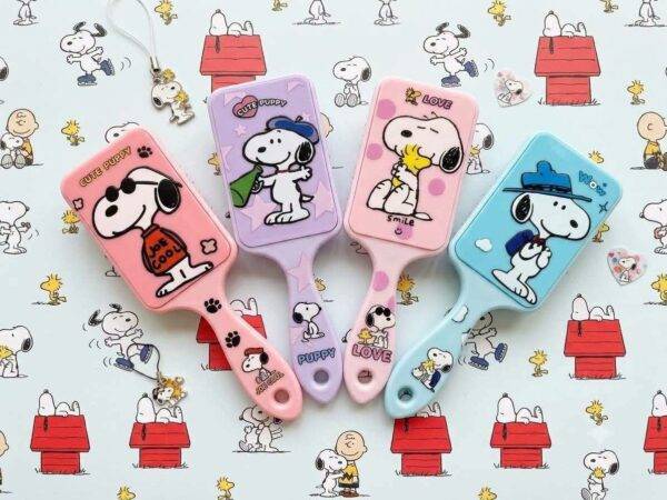 S22145 - CEPILLO PARA CABELLO x "SNOOPY" (1 PZA)