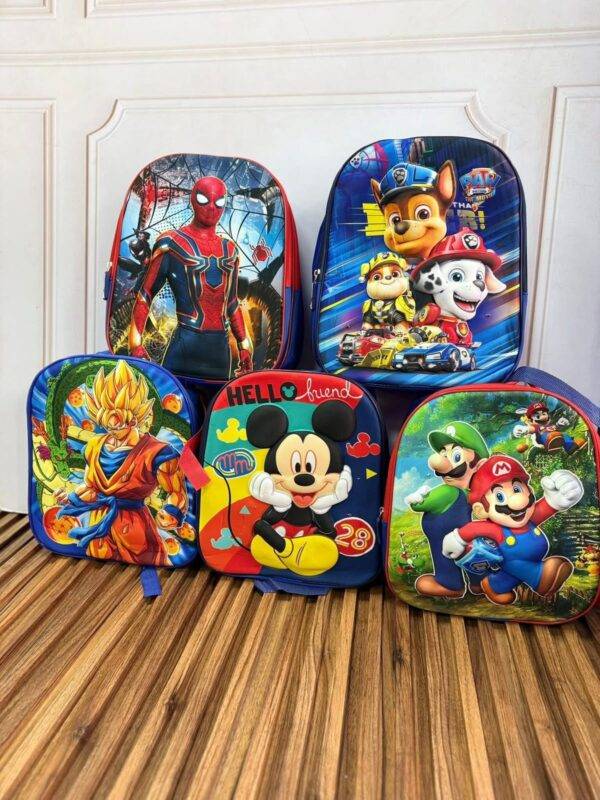 305-18 - MOCHILA PARA KINDER CON LUZ LED x "PERSONAJES" (1 PZA)