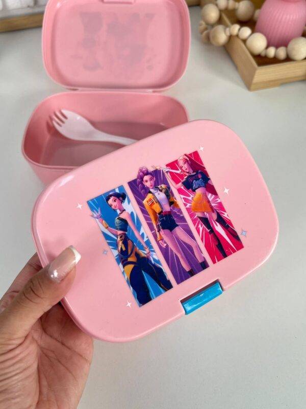 H951L-4- BOX LUNCH CON VASO Y TENEDOR x "PERSONAJES". (1 PZA)