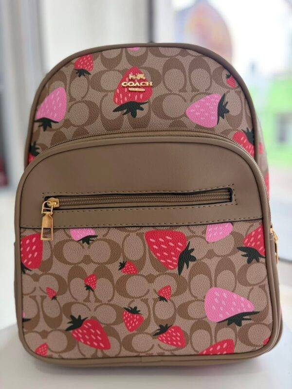 L-K279799 - MOCHILA DISEÑO PERSONAJES y CHERRY x "COACH" (1 PZA)